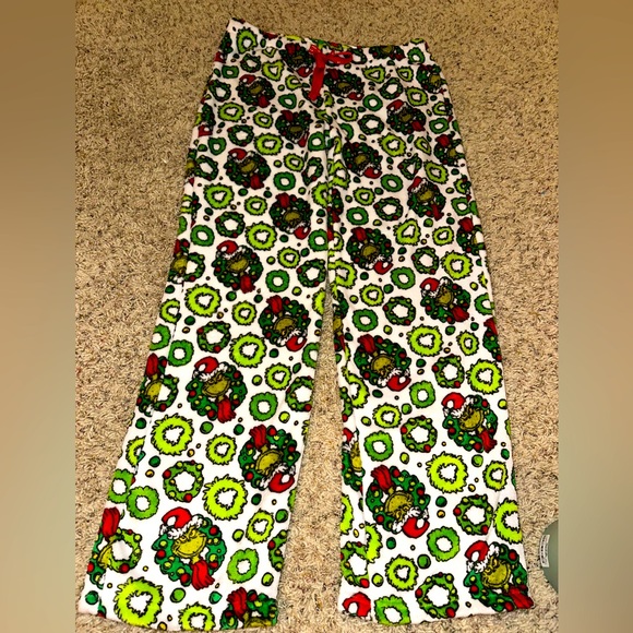 Cute Christmas 🎄 grinch size XL pajamas sleep 🎁 - Picture 2 of 6